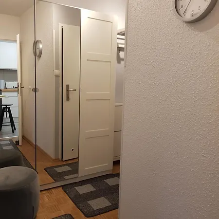 Wygodny Dwupokojowy Apartament Pomiedzy Lotniskiem A Centrum Warsaw Exterior photo